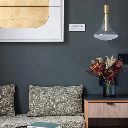 1.75 La Source アパート パリ