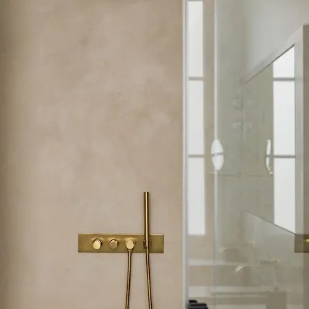 1.75 La Source アパート *