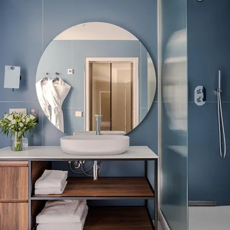 1.75 La Source شقة