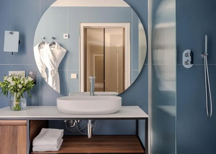 1.75 La Source Apartment