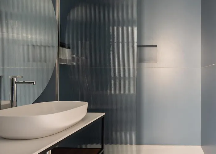 1.75 La Source * Paris