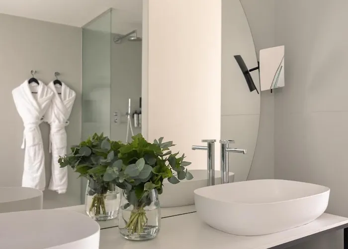 1.75 La Source * Paris