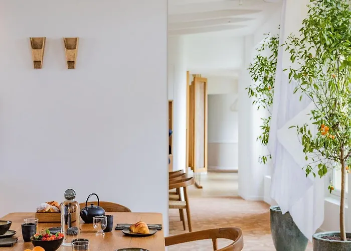 Apartment 1.75 La Source Paris