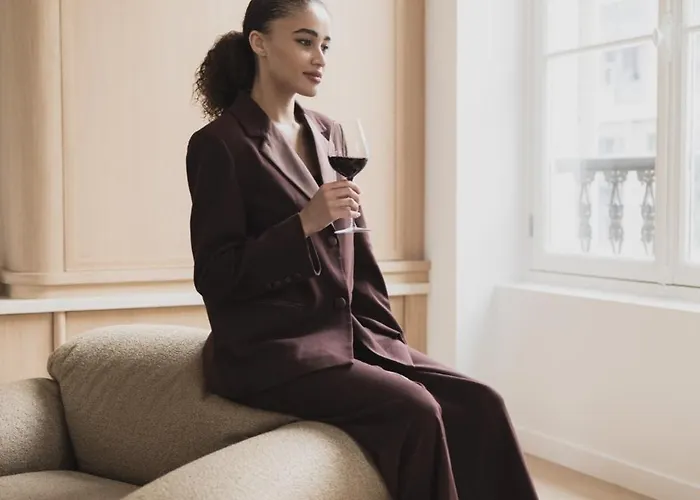 1.75 La Source * Paris